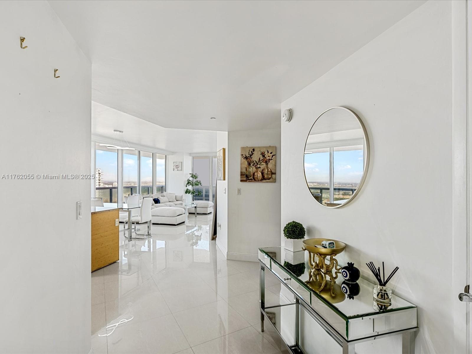 1830 Ocean Dr 4
