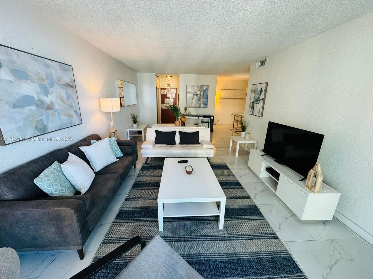 3901 Ocean Dr 10G photo 20