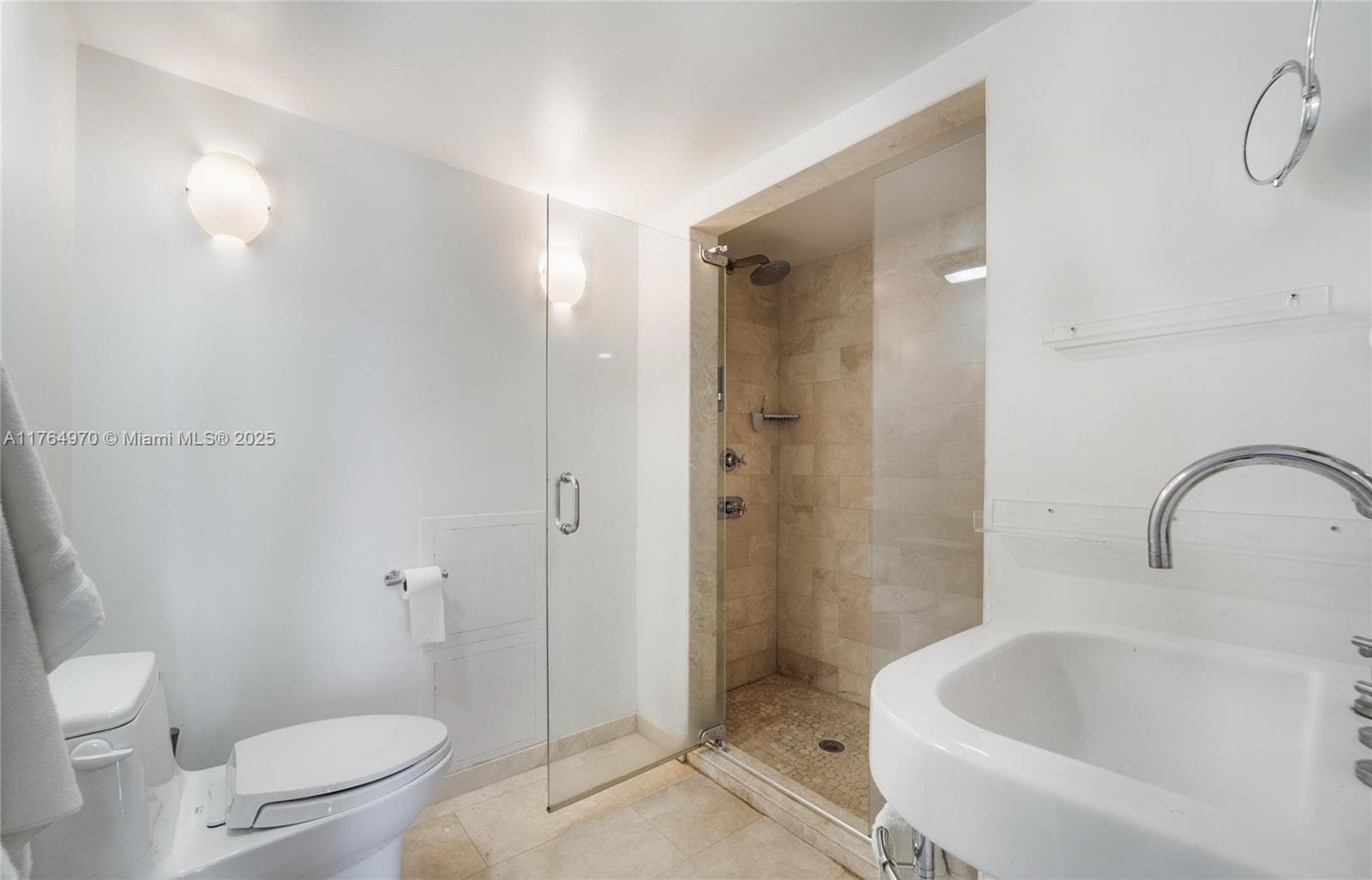 405 Hibiscus Dr 110 photo 13