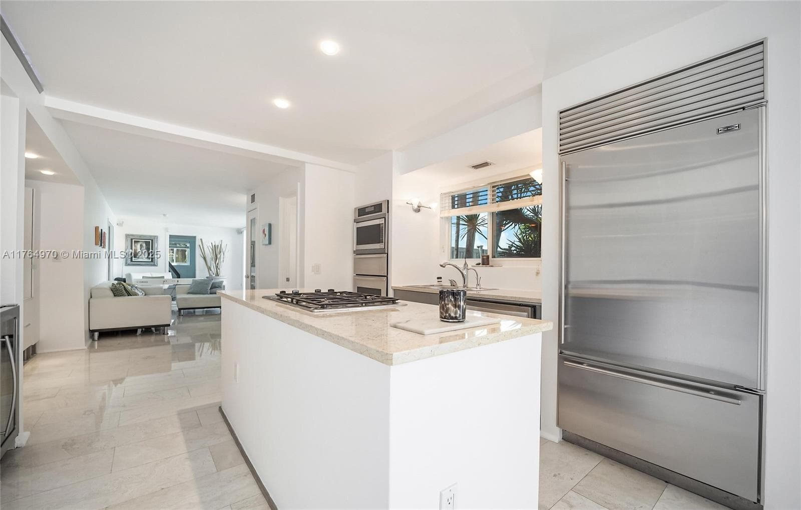 405 Hibiscus Dr 4