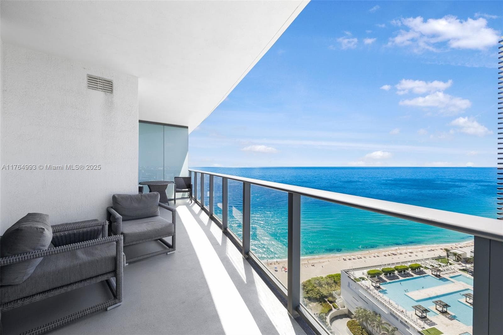 4111 Ocean Dr 2207 photo 7