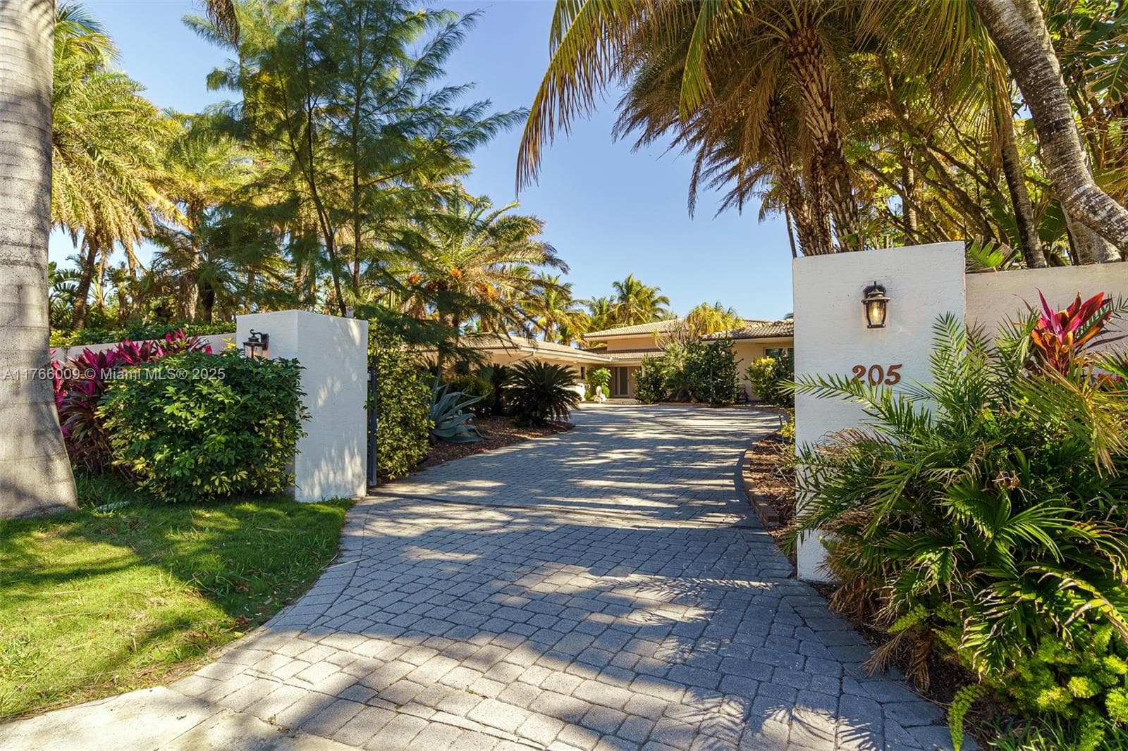 205 Ocean Blvd 2