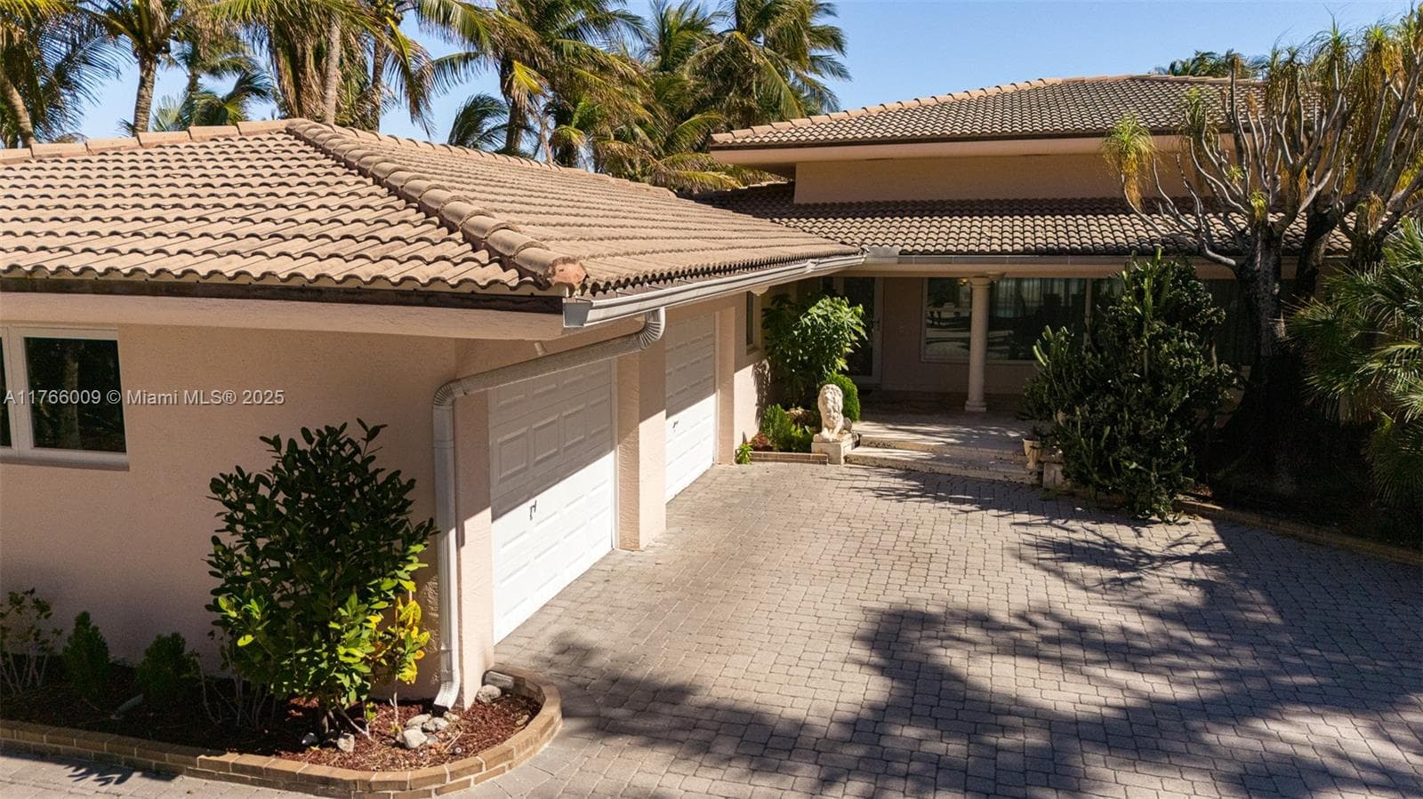 205 Ocean Blvd photo 7