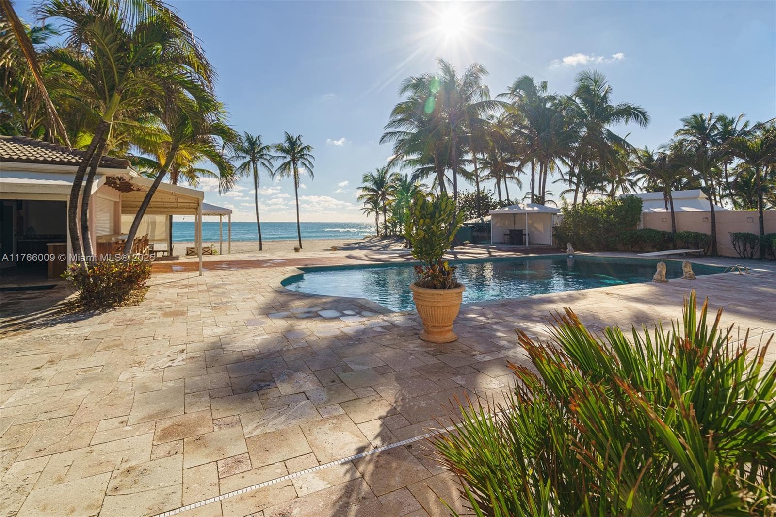 205 Ocean Blvd photo 15