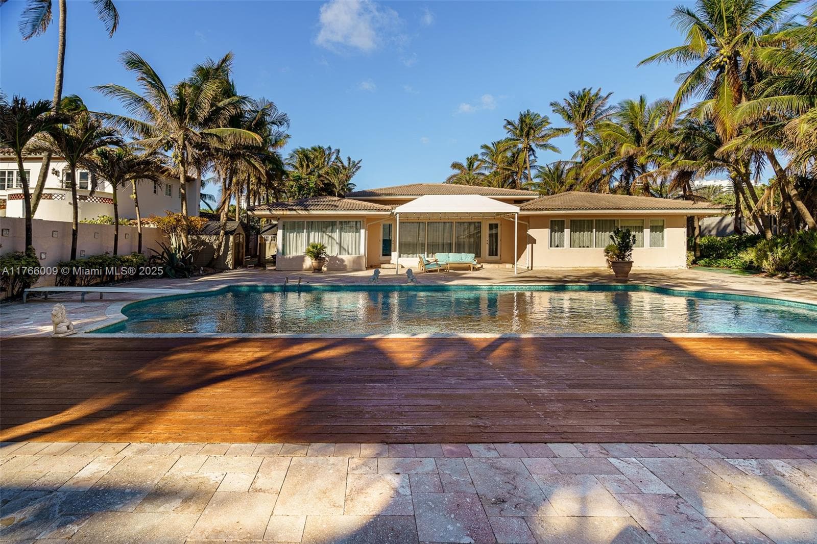 205 Ocean Blvd photo 11