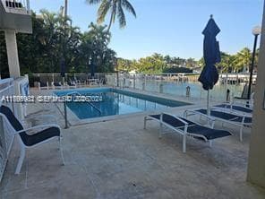 10140 W Bay Harbor Dr 502B photo 17