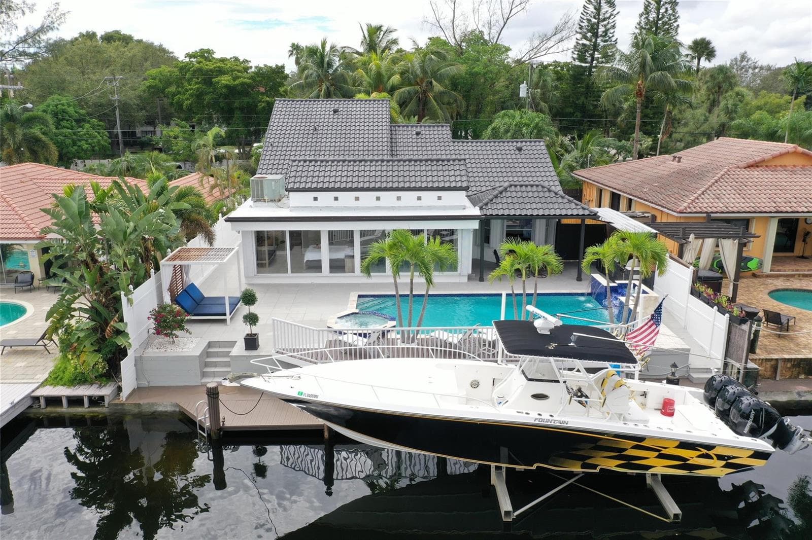 2363 SE 15th 1