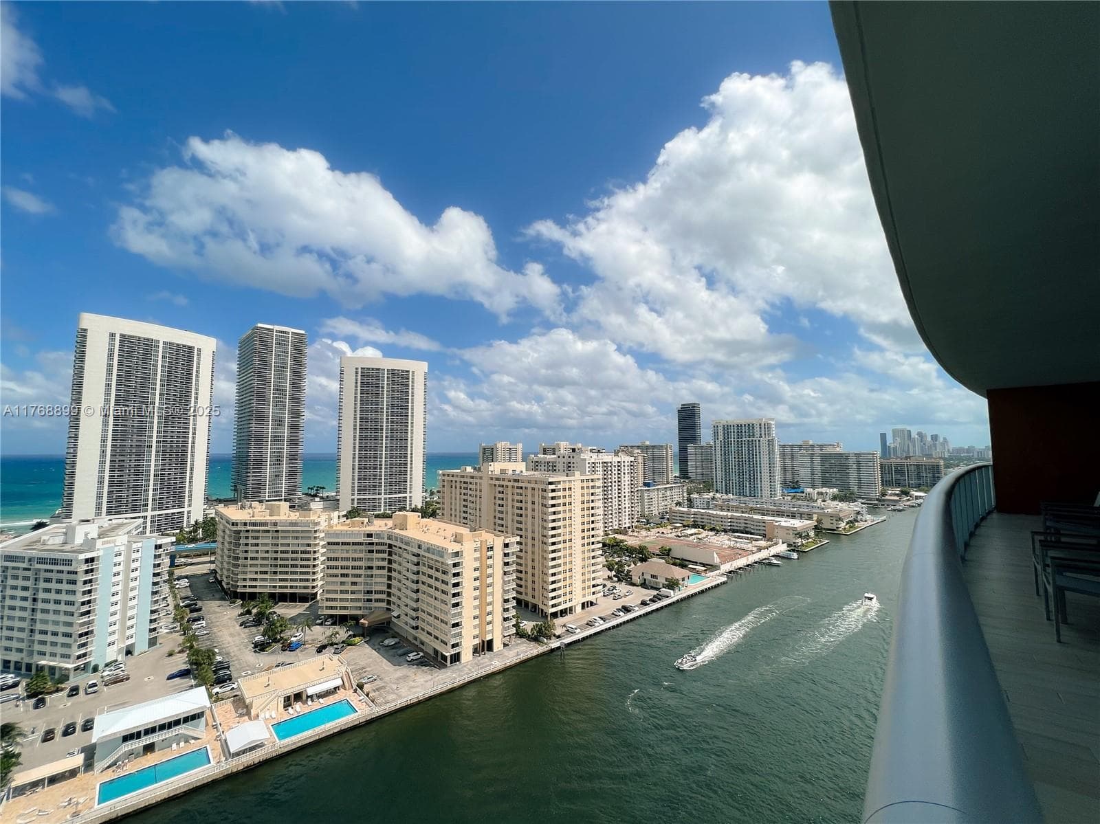 2600 Hallandale Beach Blvd 1