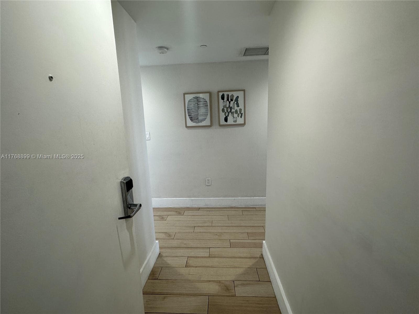 2600 Hallandale Beach Blvd T2202 photo 8