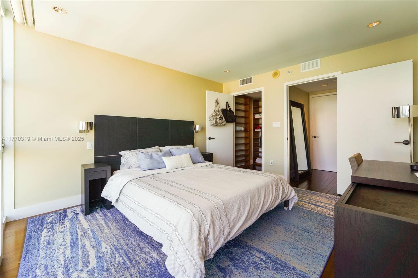 6801 Collins Ave 1214(door1203) photo 8