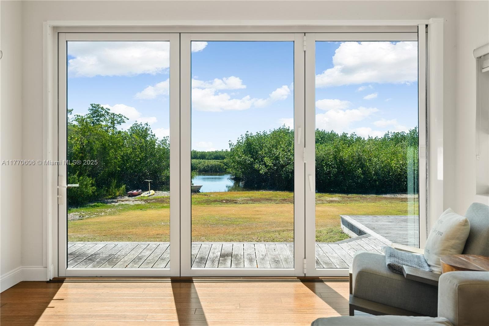 120 Coco Plum Rd S 1