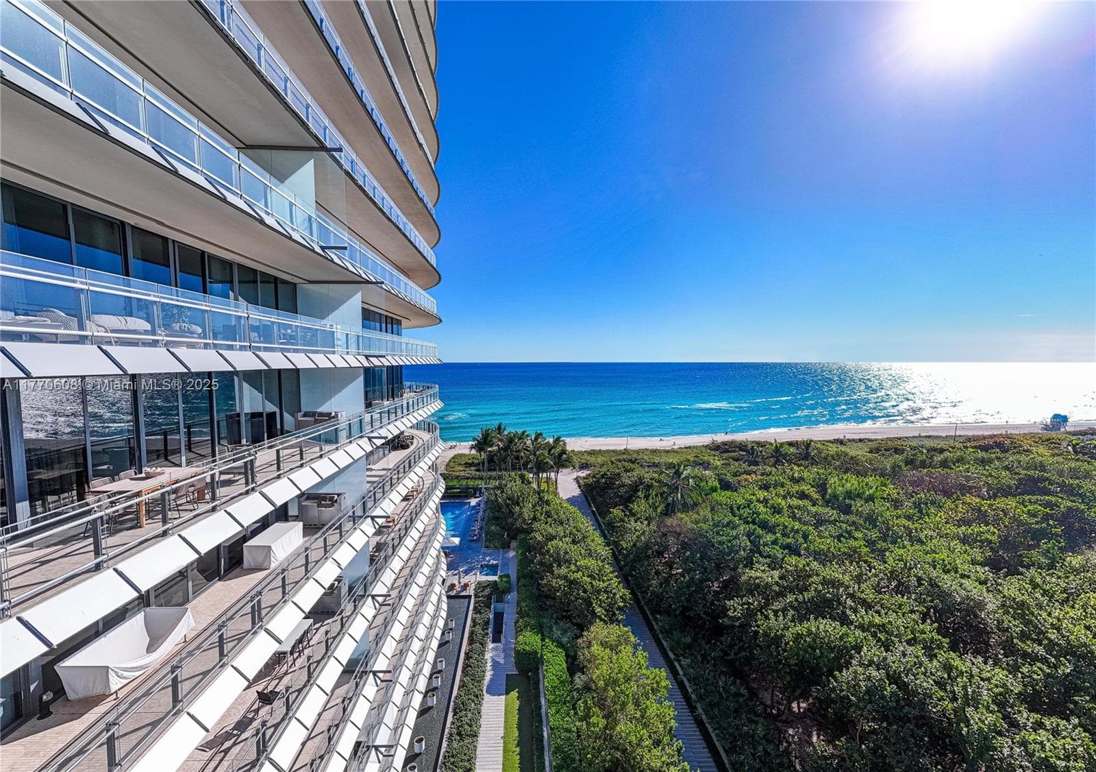 8701 Collins Ave 5