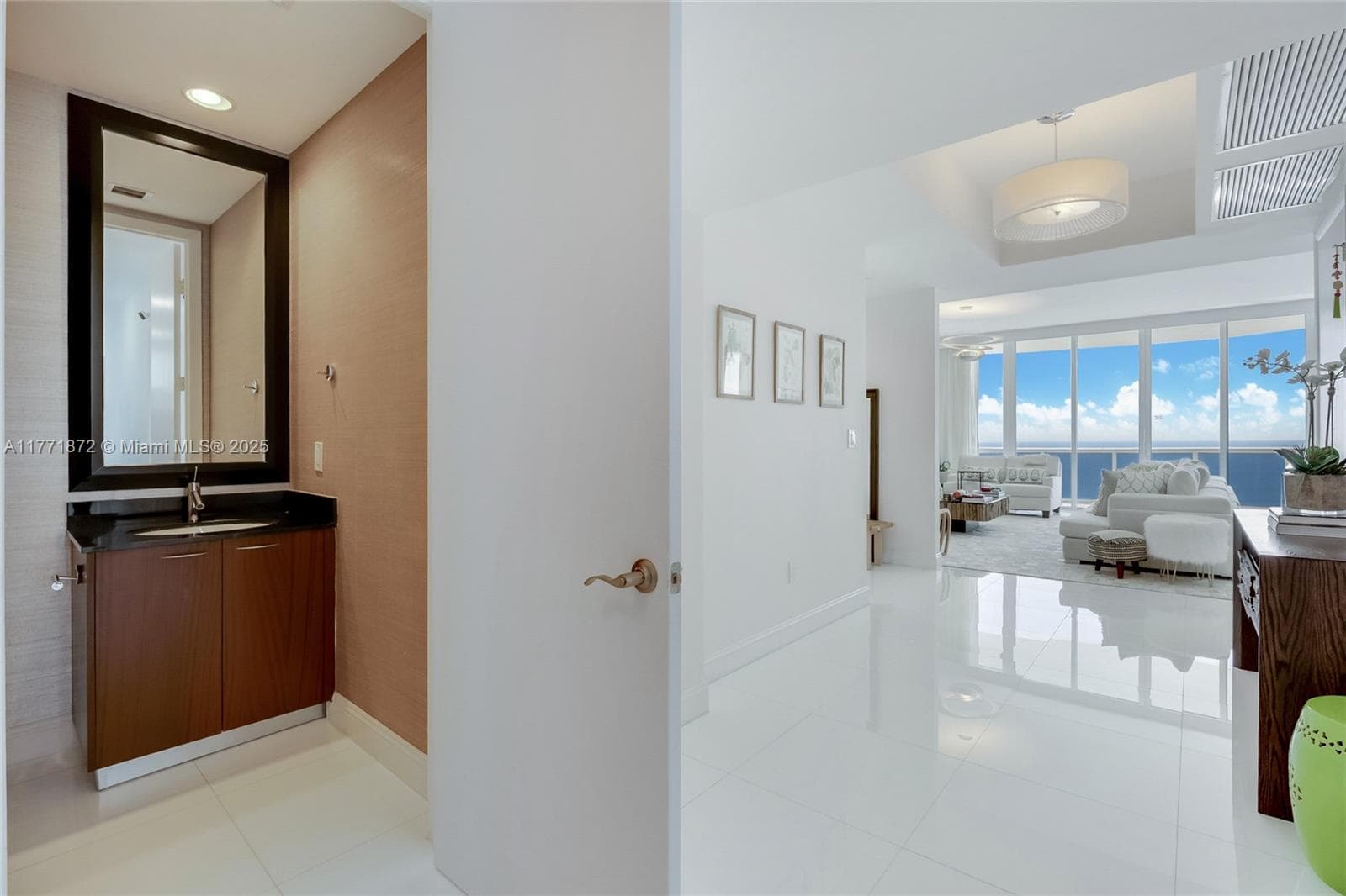 15811 Collins Ave 2101 photo 13