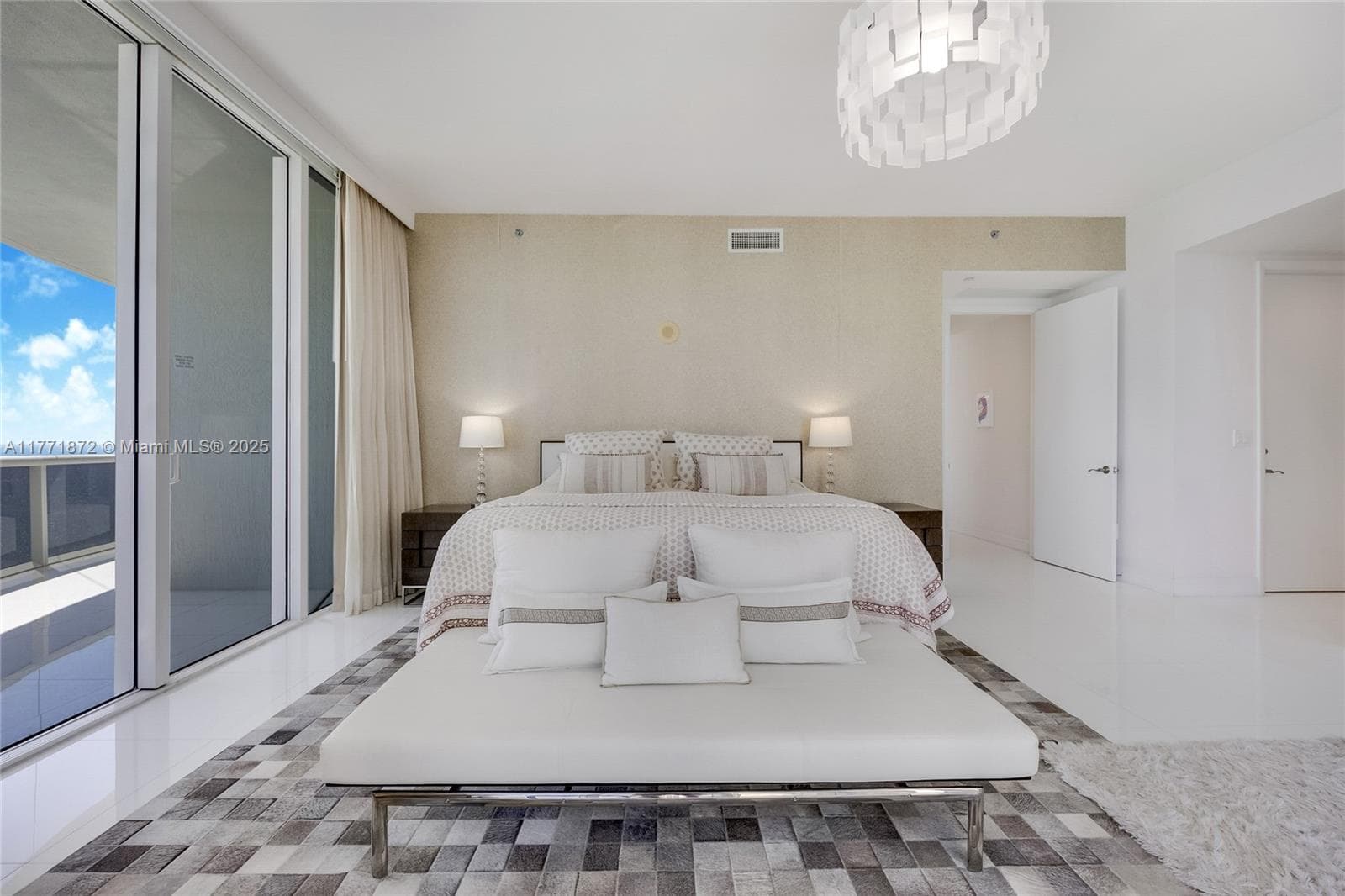 15811 Collins Ave 2101 photo 16