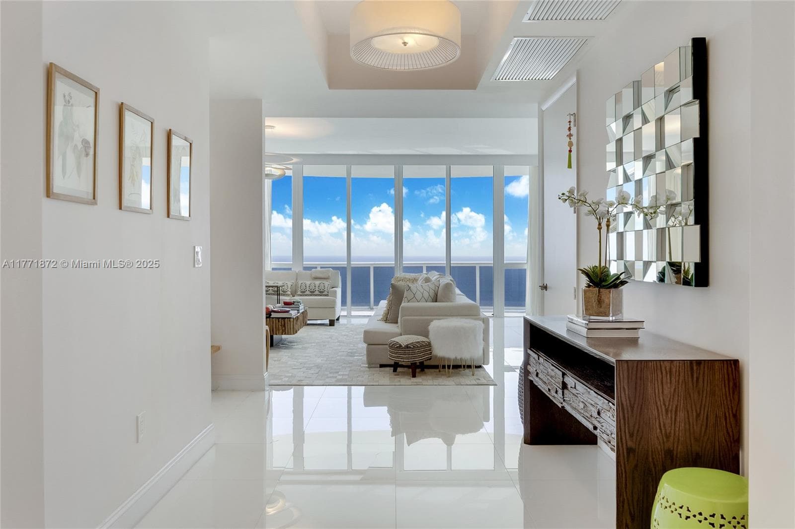 15811 Collins Ave 2101 photo 12