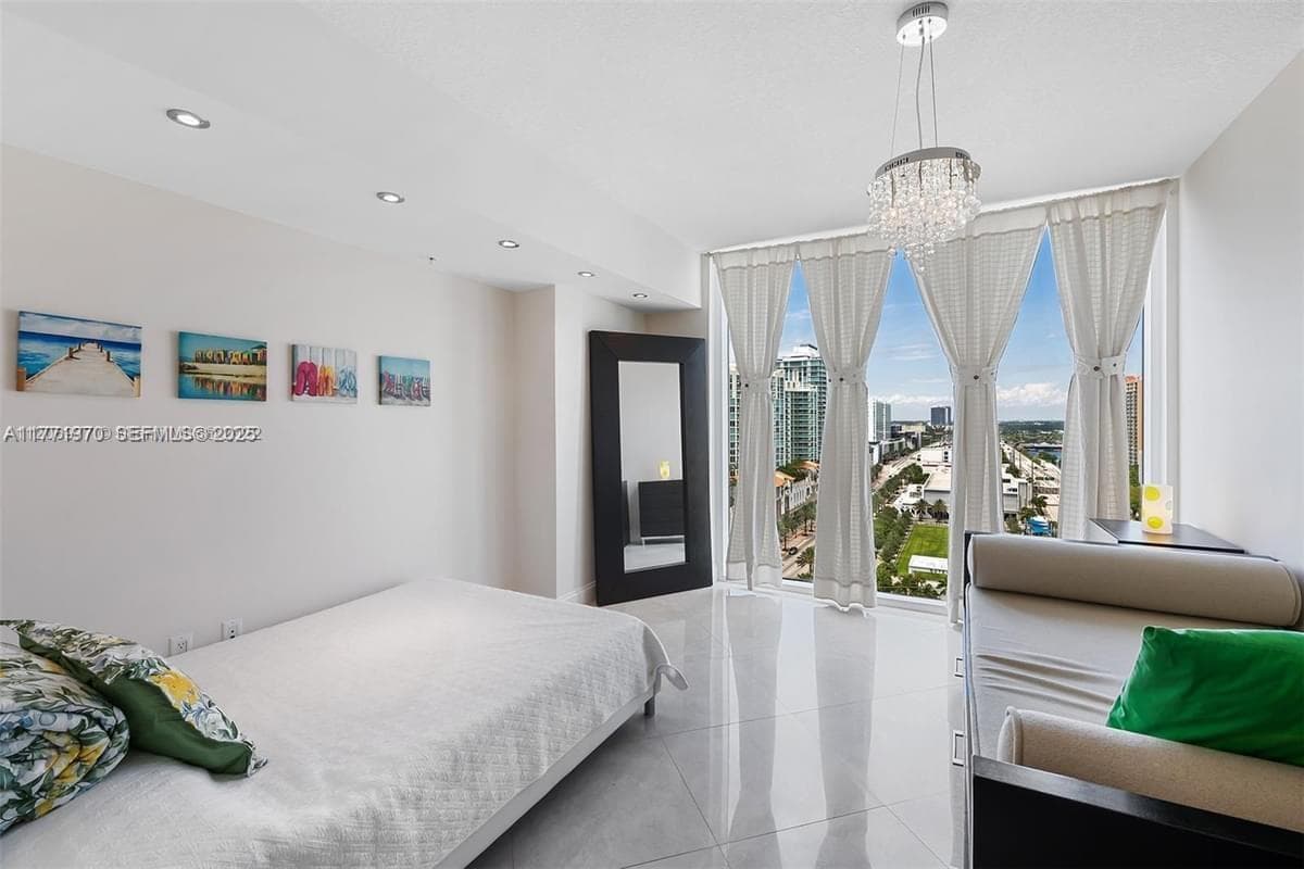 16699 Collins Ave 1607 photo 15