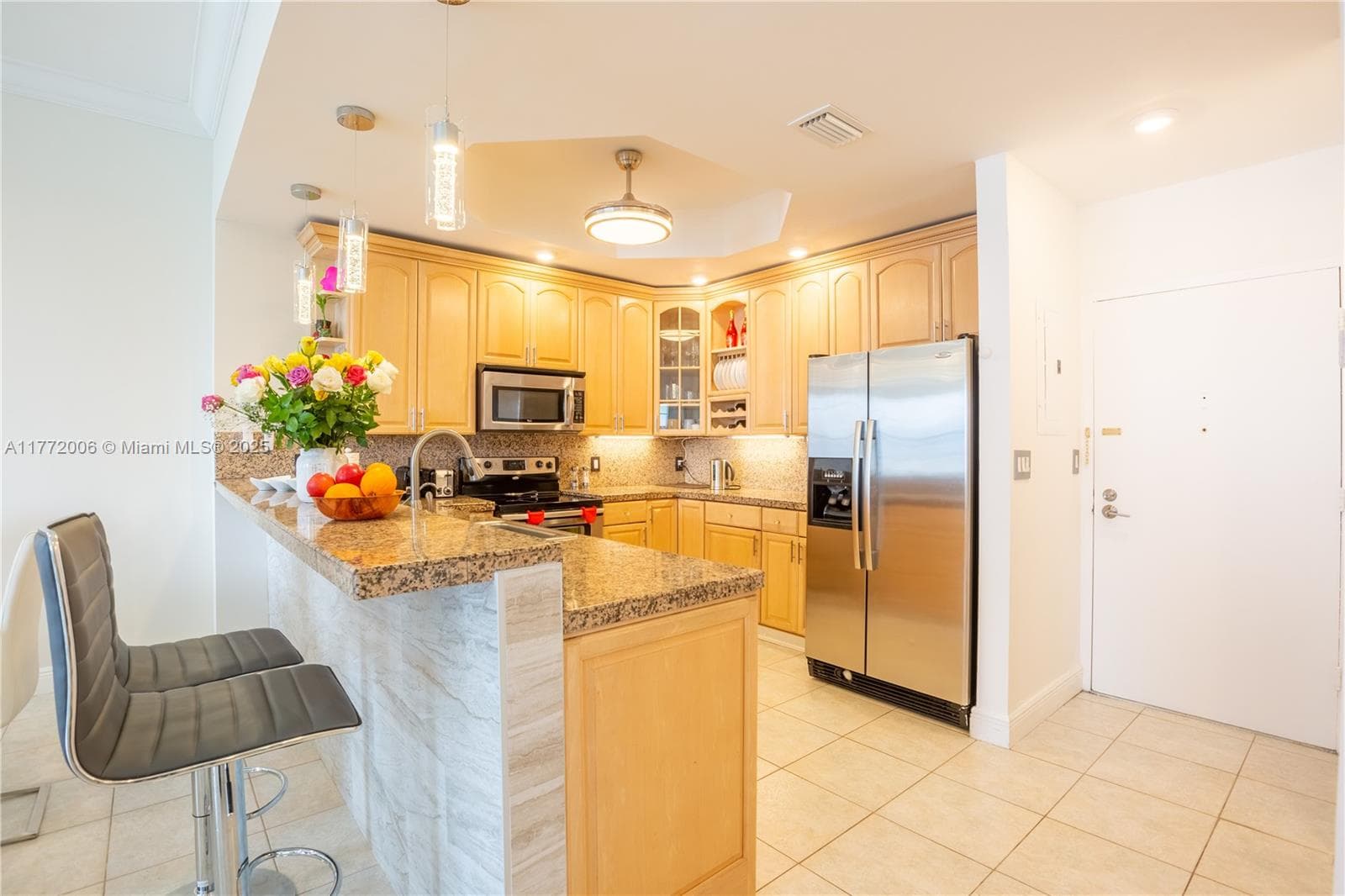 3725 Ocean Dr PH18 photo 8