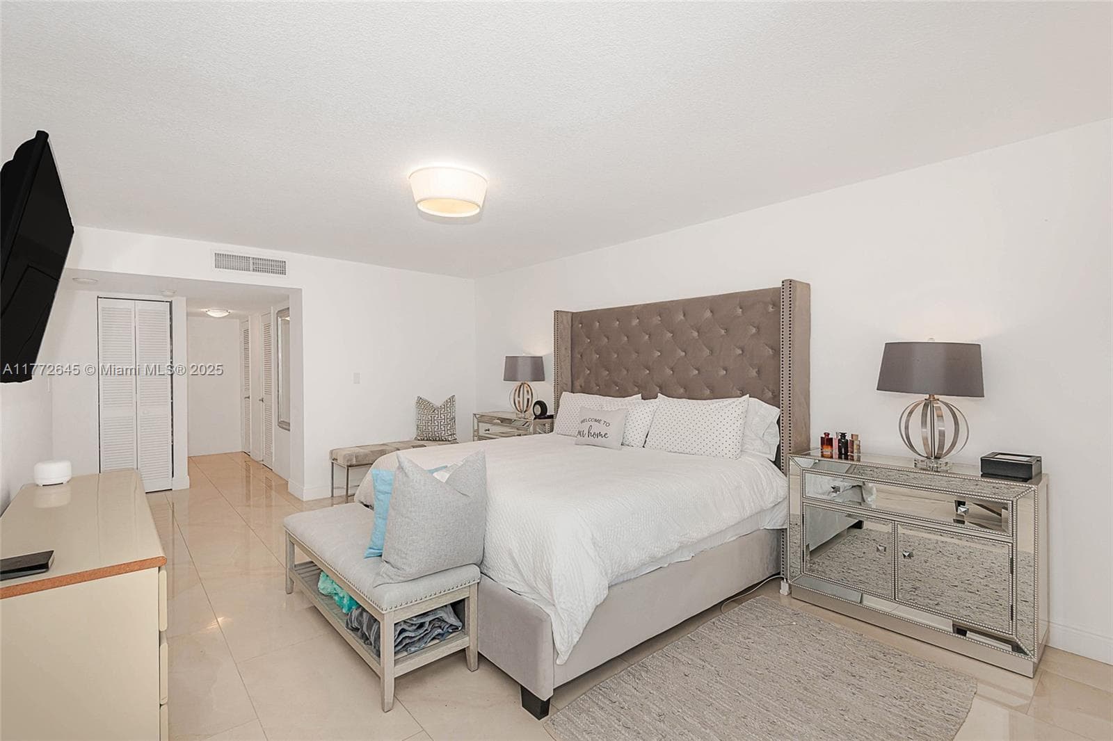 6423 Collins Ave 309 photo 19
