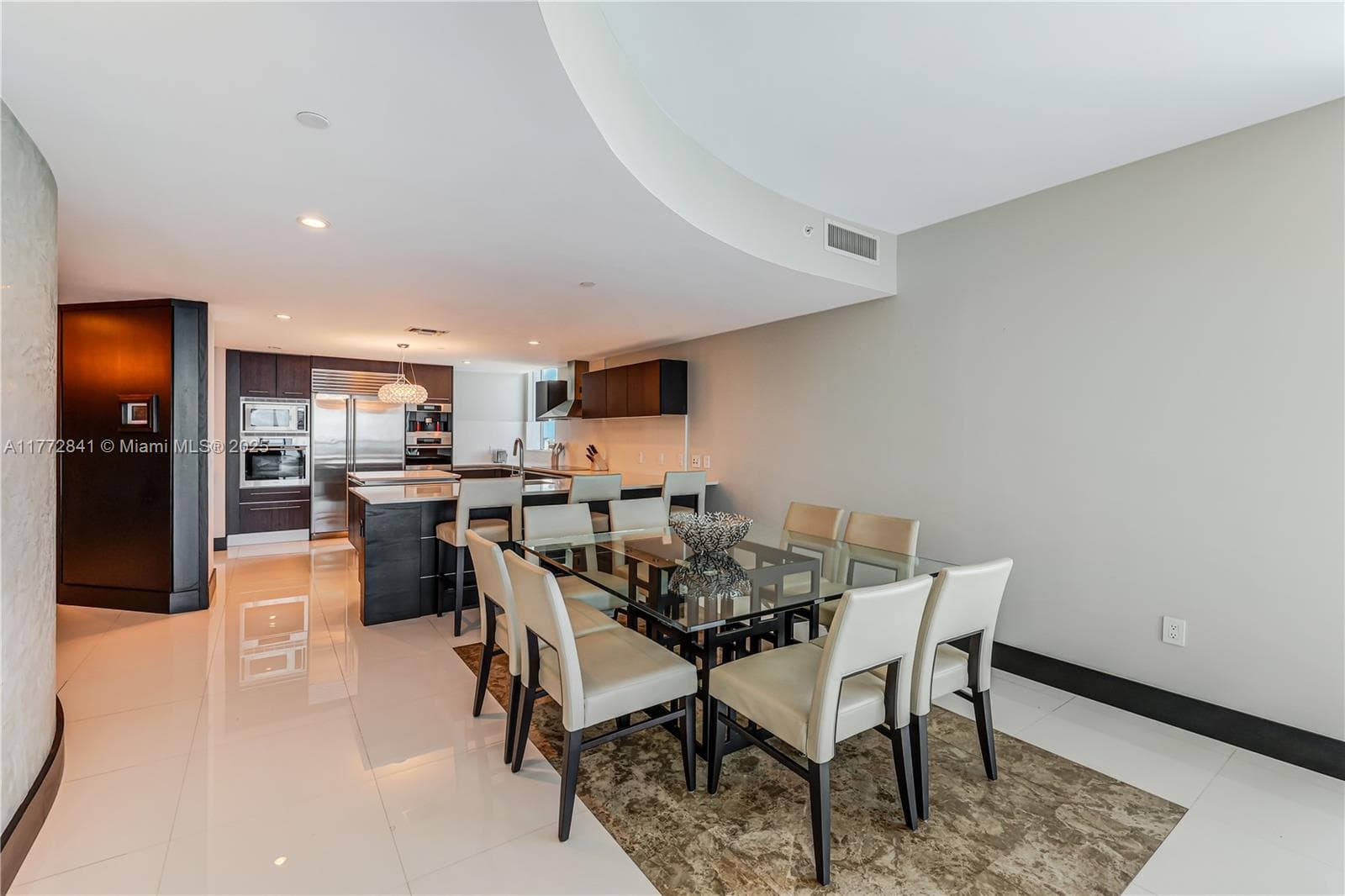 17001 Collins Ave 2508 photo 6