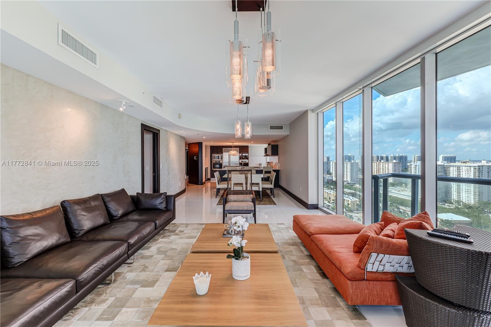 17001 Collins Ave 5