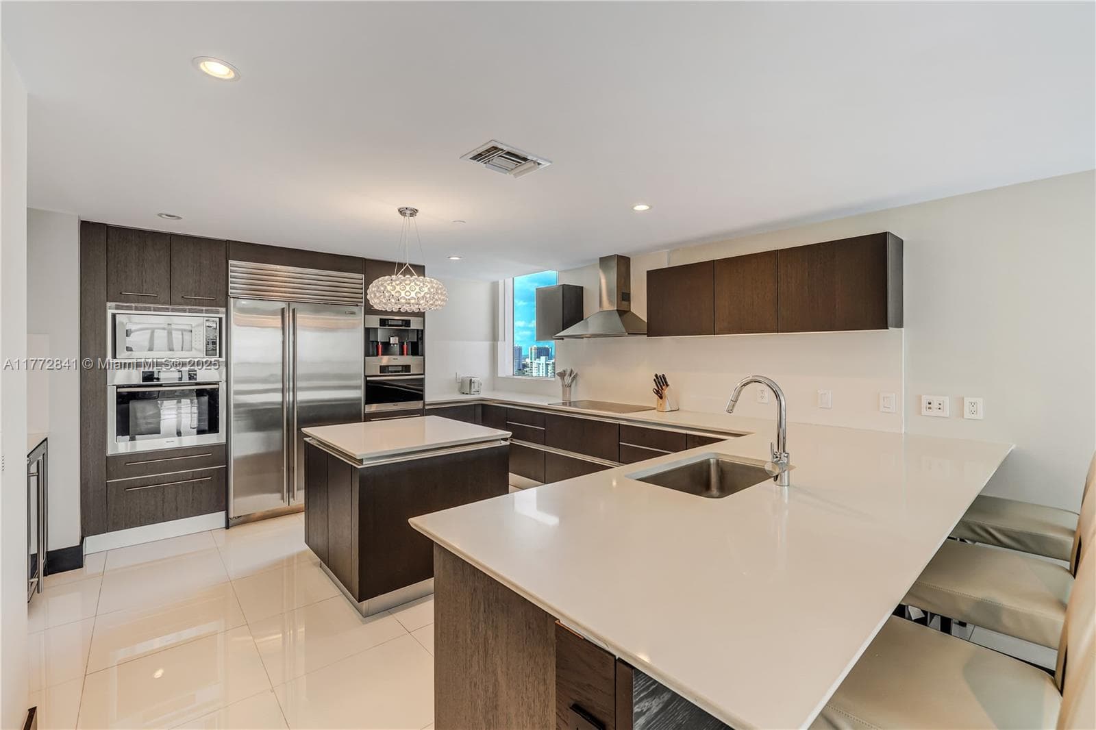 17001 Collins Ave 2508 photo 14