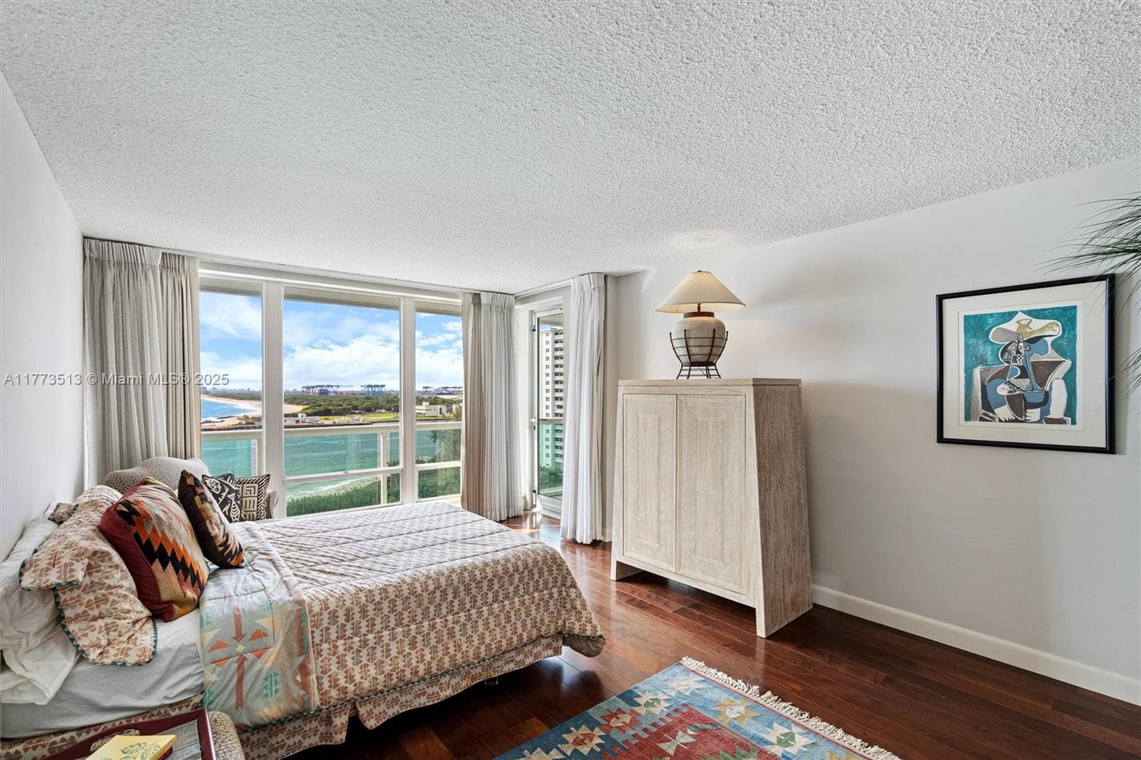 2100 Ocean Ln 805 photo 23