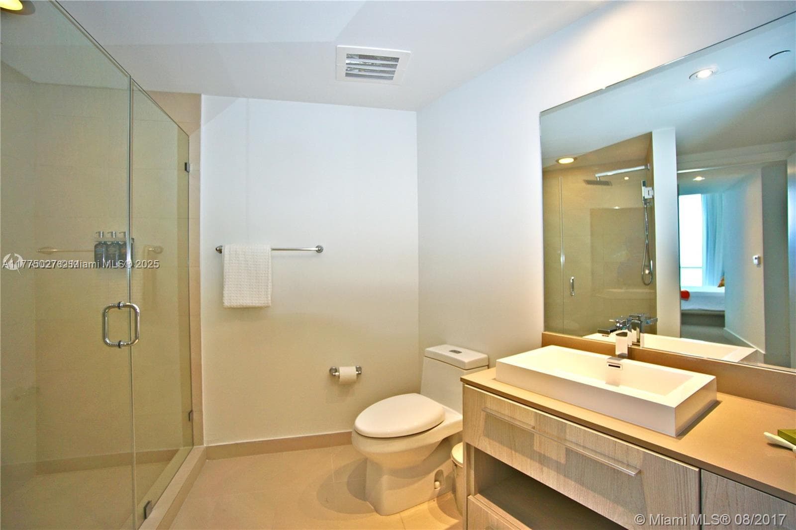 4111 Ocean Dr LPH6 photo 20