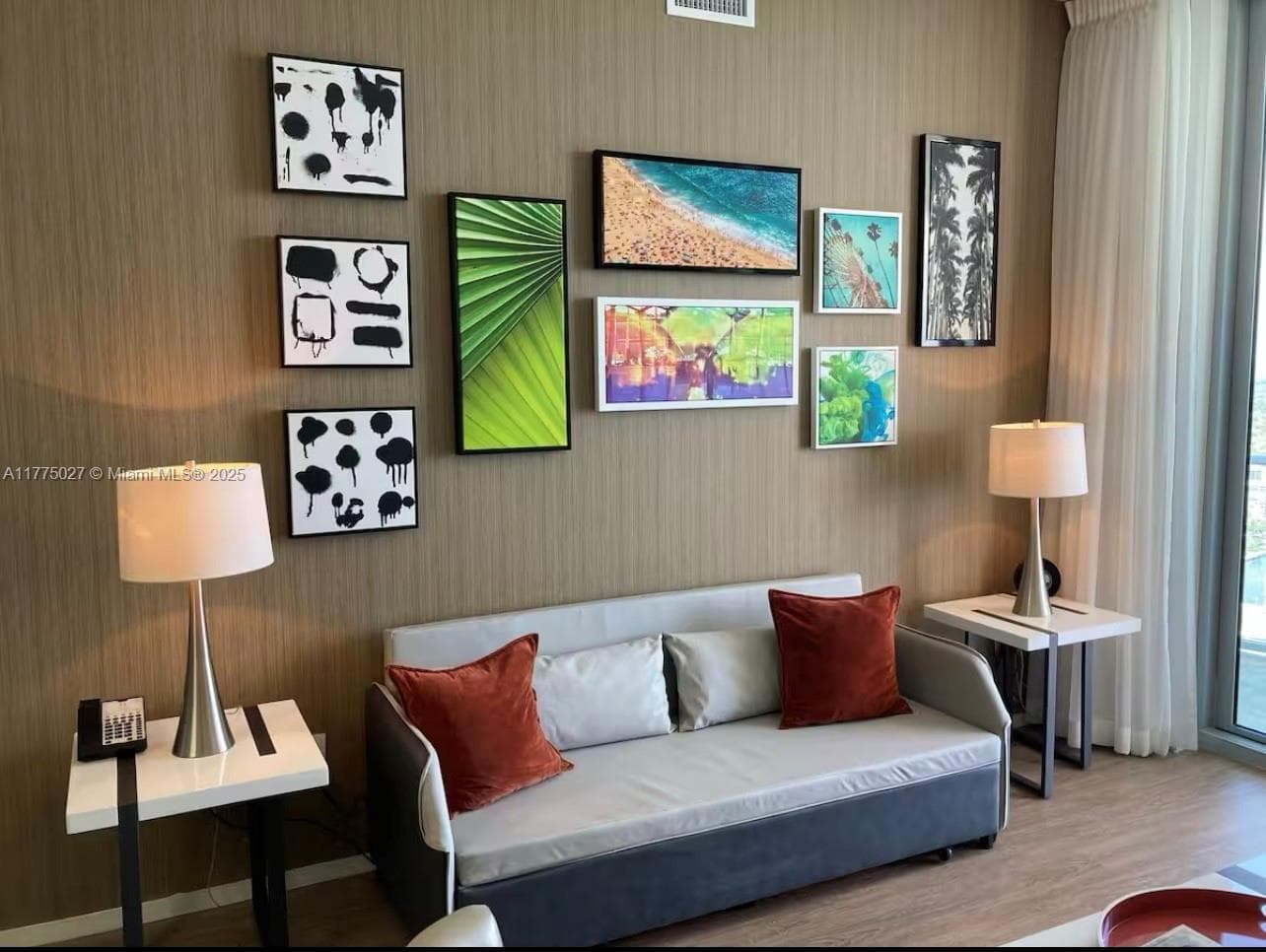 4111 Ocean Dr 4