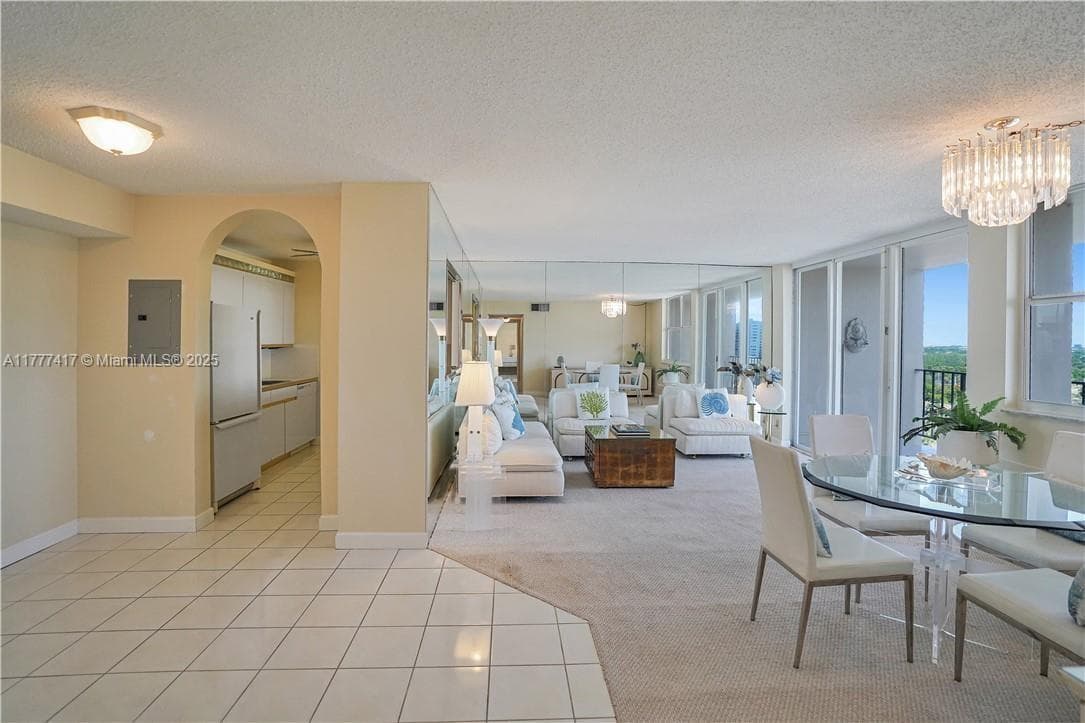2881 NE 33rd Ct PHC photo 6