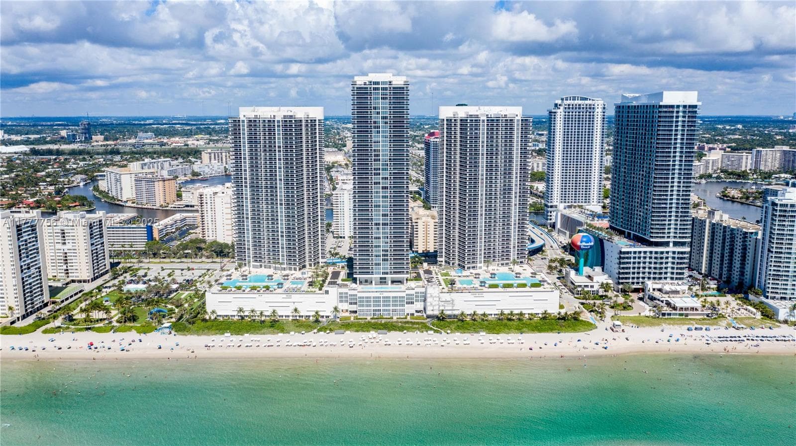 1830 Ocean Dr 2409 photo 19