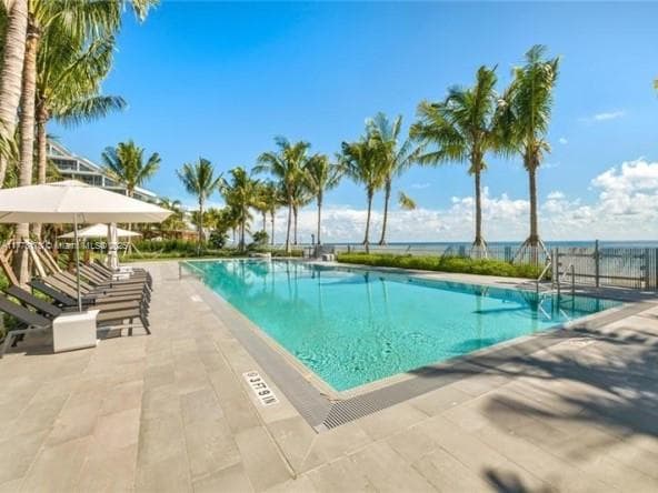 2200 Ocean Blvd 5