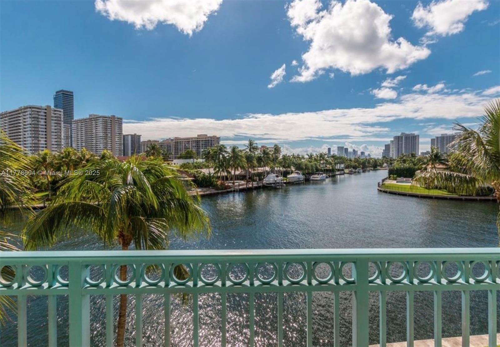 201 Golden Isles Dr 2