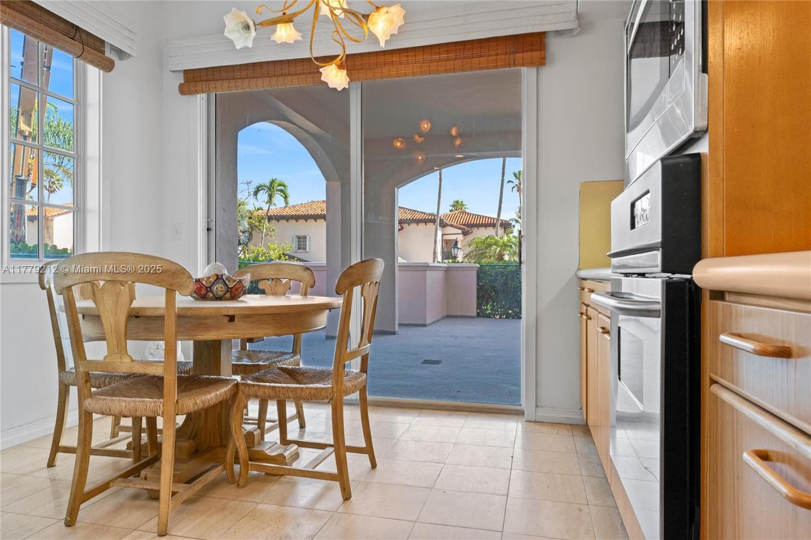 19112 Fisher Island Dr 19112 photo 23
