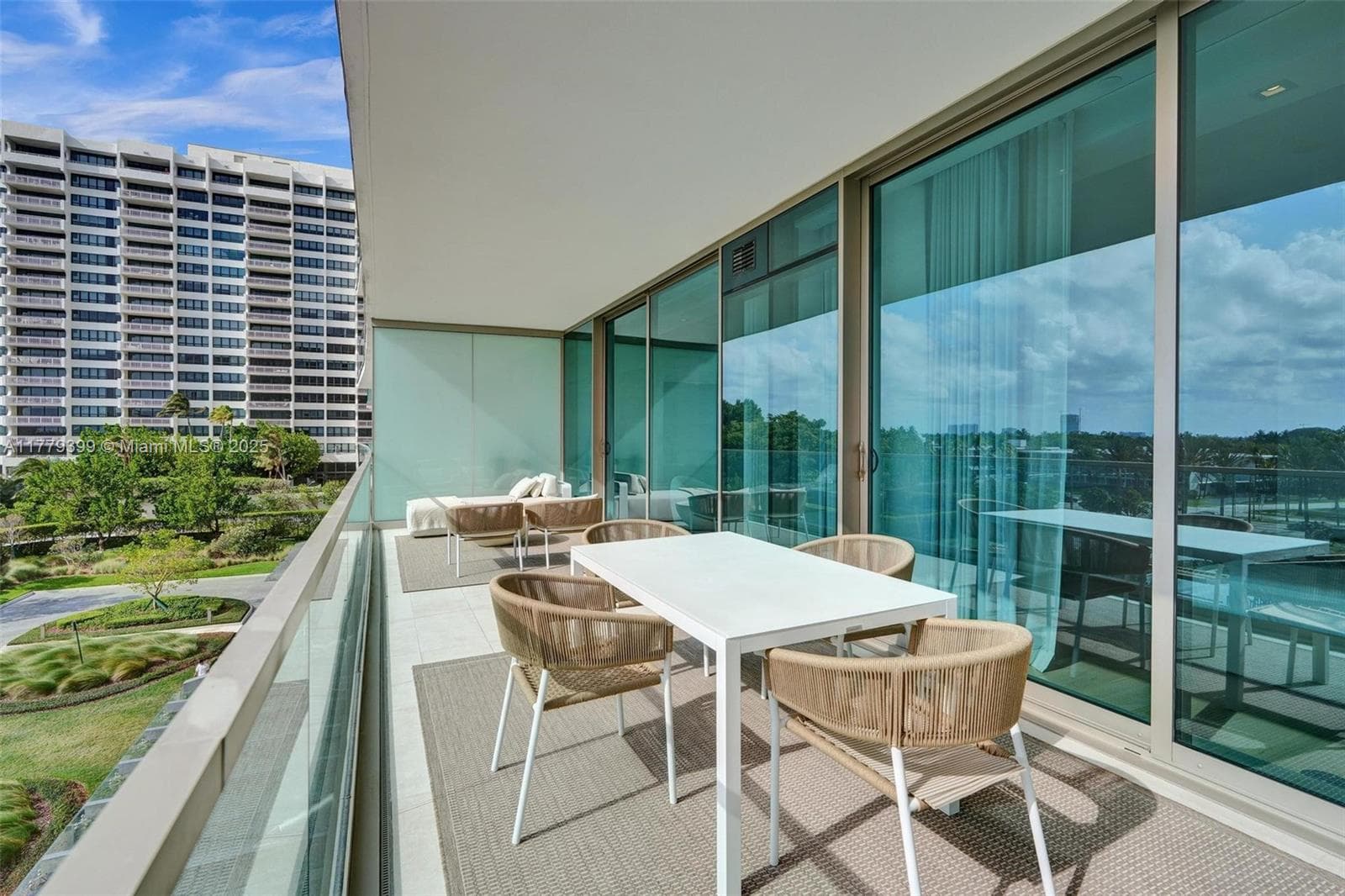 10201 Collins Ave 404 photo 18