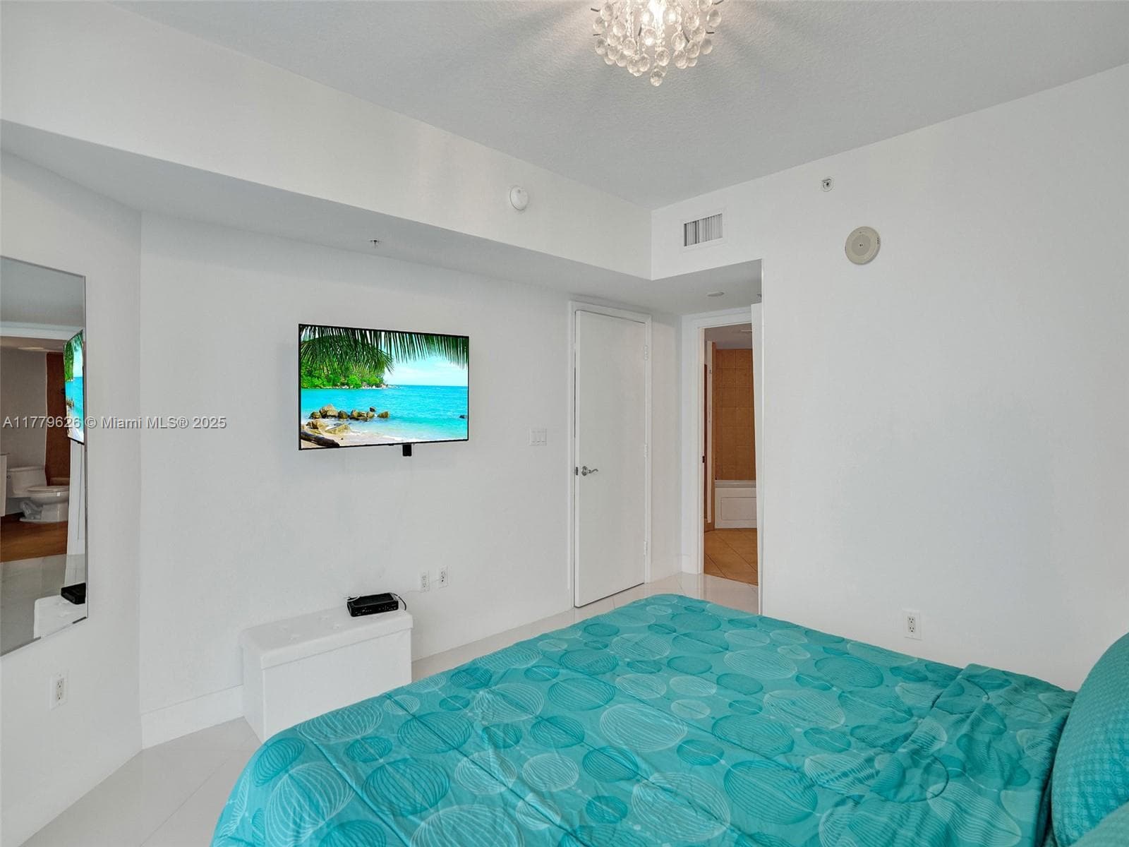 16699 Collins Ave 2305 photo 20