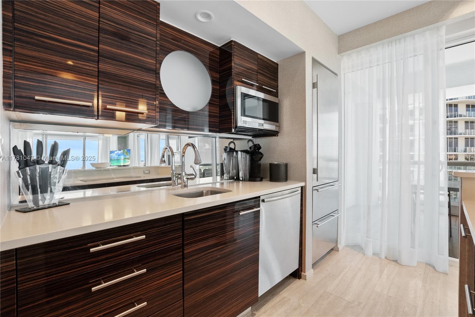 551 Fort Lauderdale Beach Blvd H1705 photo 7