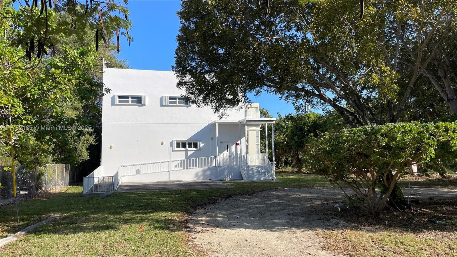 14 125th Street Gulf photo 11