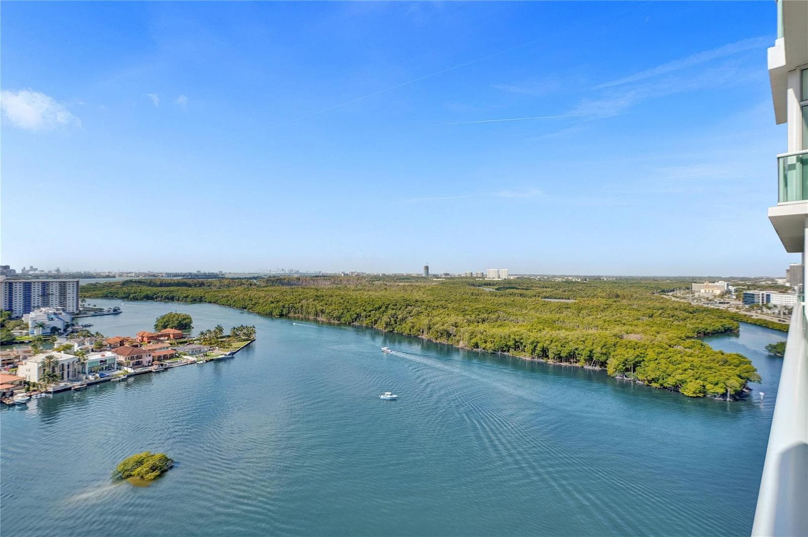 400 Sunny Isles Boulevard #2005 3