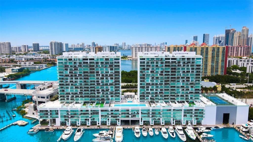 400 Sunny Isles Boulevard #2005 1