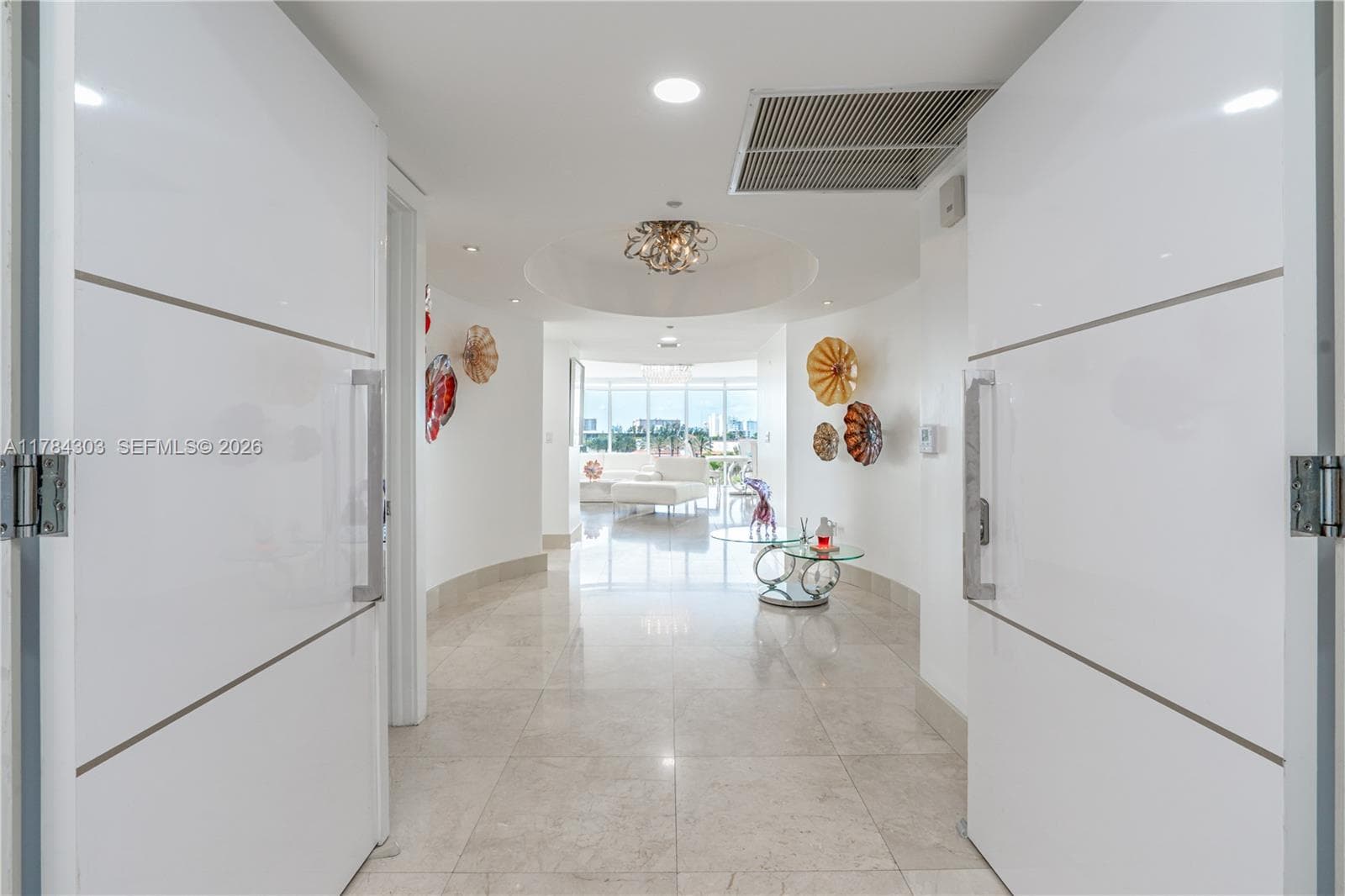 18911 Collins Ave 5