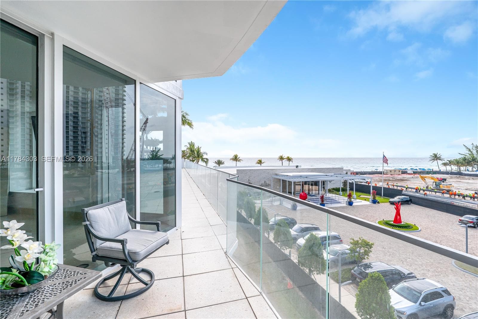18911 Collins Ave 405 photo 8