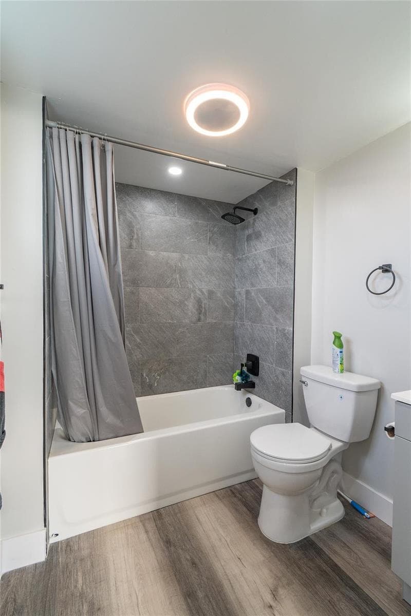 119 Royal Park Drive 4h photo 21