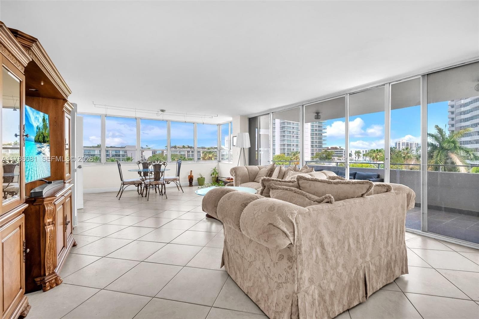 11 Island Ave #512 1
