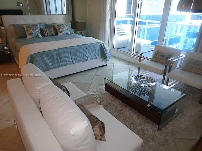 2301 COLLINS AV 1221 (Available JULY 20) photo 10