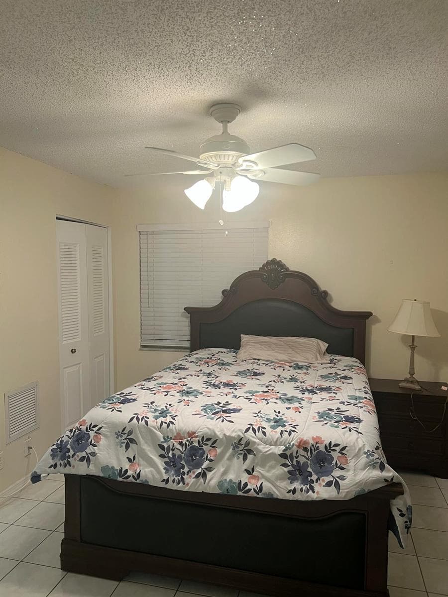 1835 NW 18th Street 104 photo 5