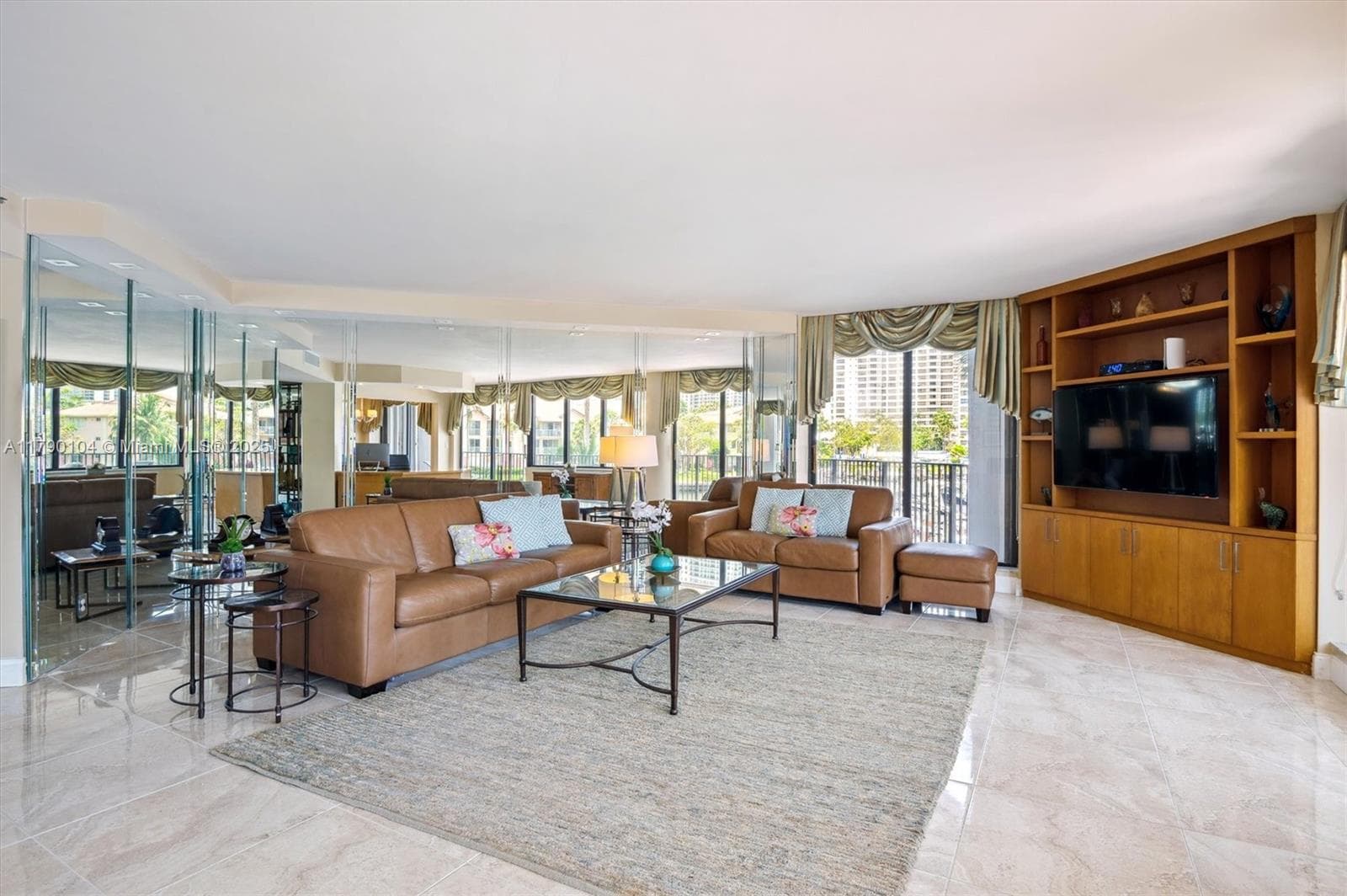 300 Three Islands Blvd 5