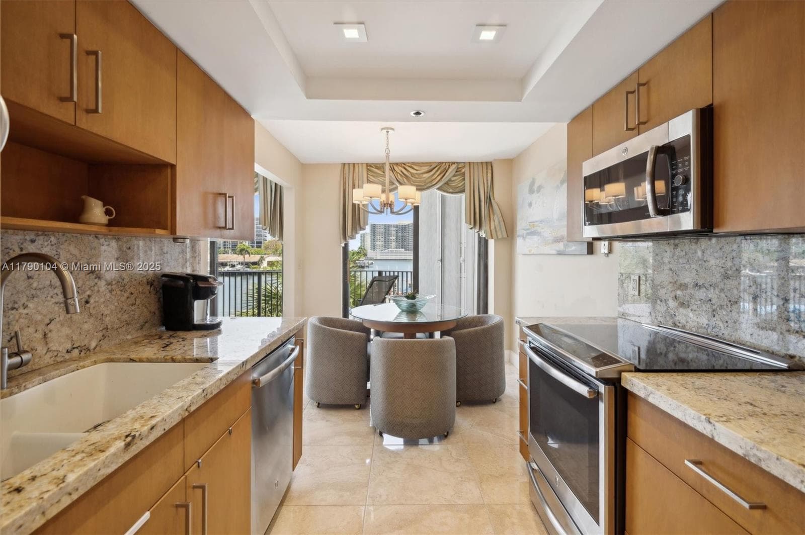 300 Three Islands Blvd 601 photo 10