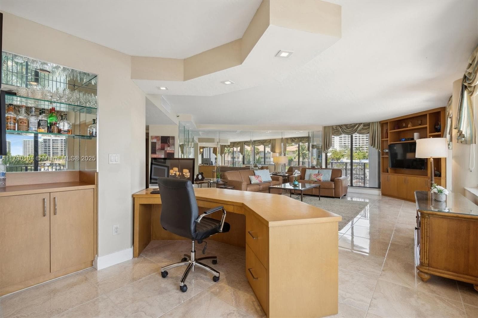 300 Three Islands Blvd 601 photo 8