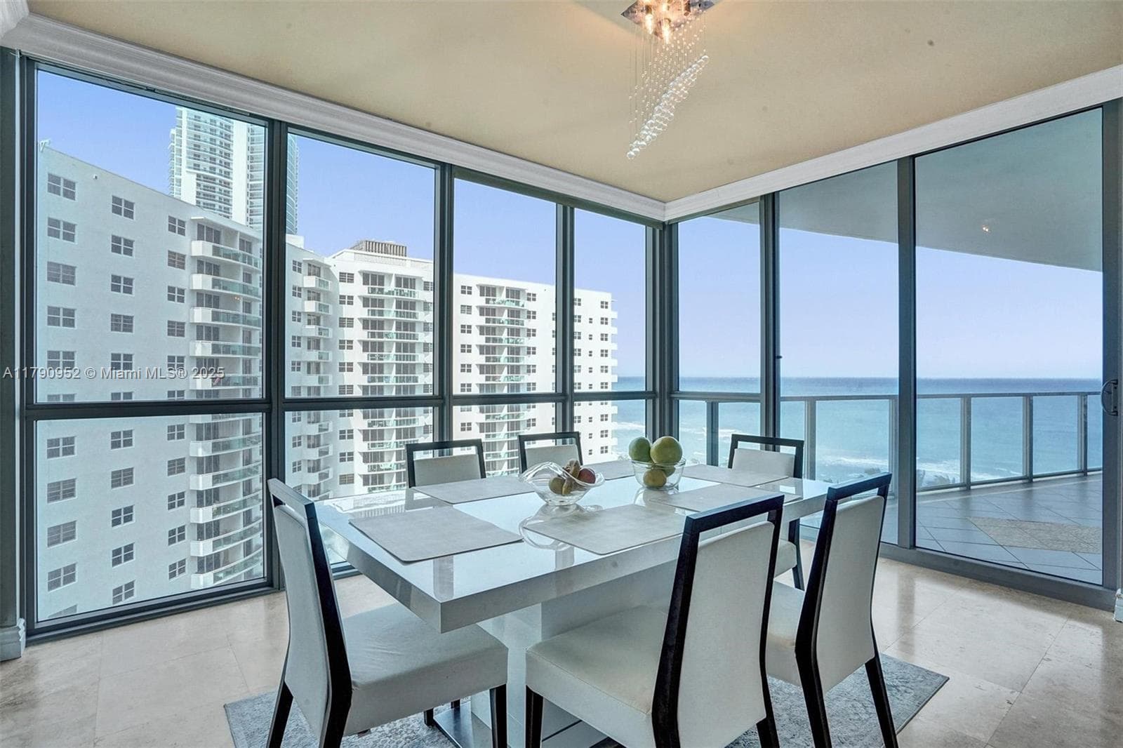 3101 Ocean Dr 3