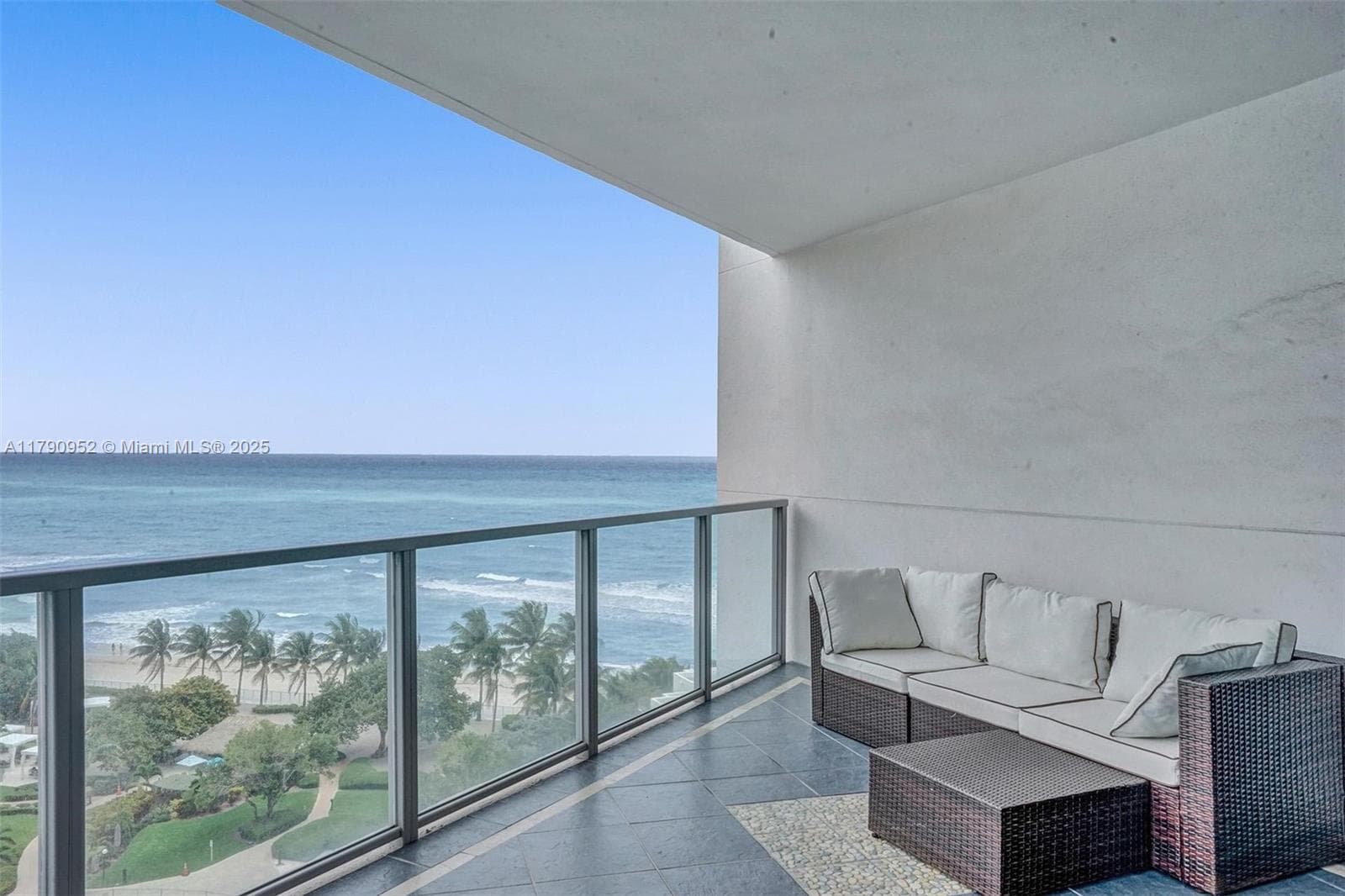 3101 Ocean Dr 1